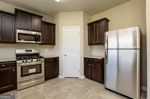 106 Bradford Ct, Dallas, GA 30157 - Photo 5