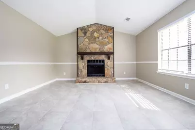 5722 Phillips Drive, Morrow, GA 30260 - Photo 3