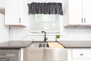 650 Lynhurst Dr SW, Atlanta, GA 30311 - Photo 7