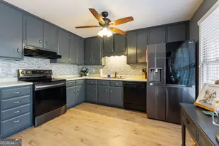 808 Cawthon Rd, Toccoa, GA 30577 - Photo 11