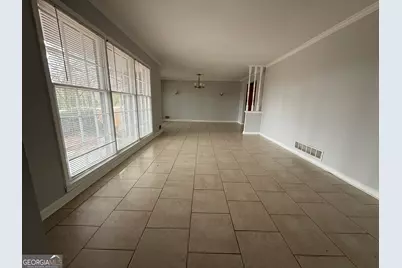 2580 Lake Capri Road NW, Conyers, GA 30012 - Photo 17