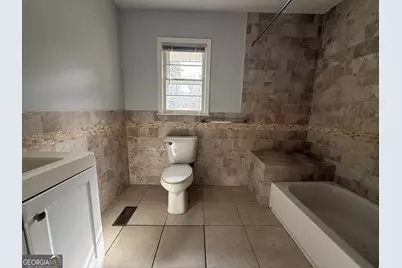 2580 Lake Capri Road NW, Conyers, GA 30012 - Photo 27