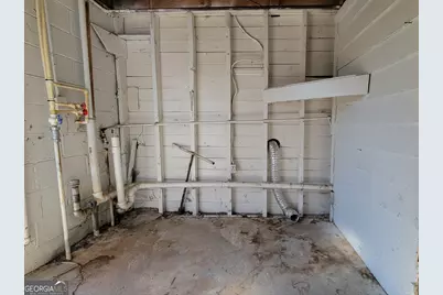 34 E New Street, Winder, GA 30680 - Photo 9