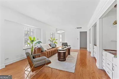 3648 Peachtree Rd NE N # 1N, Atlanta, GA 30319 - Photo 5