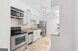 3648 Peachtree Rd NE N, Atlanta, GA 30319 - Photo 7