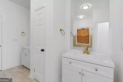 6938 Shadow Ridge Lane, Stone Mountain, GA 30087 - Photo 19