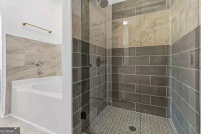 6938 Shadow Ridge Lane, Stone Mountain, GA 30087 - Photo 17