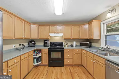 90 Elm Drive, Toccoa, GA 30577 - Photo 7