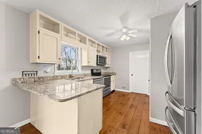 6008 Serene Circle, Gainesville, GA 30506 - Photo 9