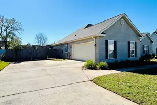 166 Holly Pointe, Warner Robins, GA 31088 - Photo 3