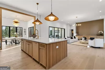 422 Hilderbrand Drive, Atlanta, GA 30328 - Photo 7