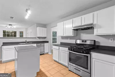 498 Pecan Wood Circle, Fairburn, GA 30213 - Photo 11