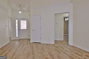 514 Sarah's Ln, Locust Grove, GA 30248 - Photo 9