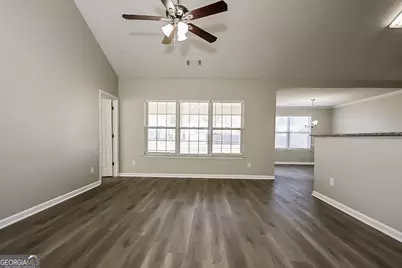 7545 Broadhurst Drive, Riverdale, GA 30296 - Photo 5