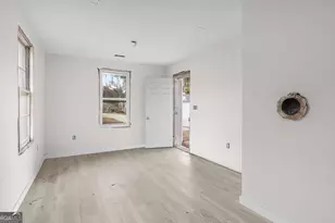 2118 E Gwinnett St, Savannah, GA 31404 - Photo 7