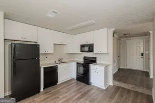 295 Adena Ln W, South Fulton, GA 30349 - Photo 7