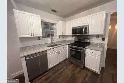 3320 Northcliff Drive, Suwanee, GA 30024 - Photo 7