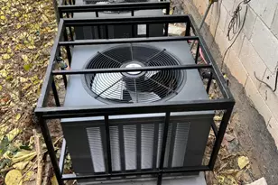 758 Charlotte Pl NW, Atlanta, GA 30318 - Photo 5