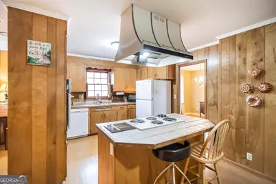 114 Skyway Drive, Warner Robins, GA 31088 - Photo 13