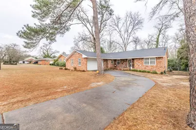 114 Skyway Drive, Warner Robins, GA 31088 - Photo 3