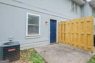 360 N 19th St, Griffin, GA 30223 - Photo 15