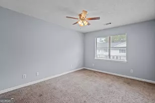 360 N 19th St, Griffin, GA 30223 - Photo 13