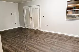 618 Robinson Dr, Jesup, GA 31545 - Photo 15