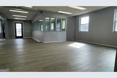 525 US Highway 80 W, Savannah, GA 31408 - Photo 7