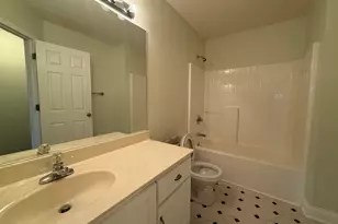 140 Summit Ln, Carnesville, GA 30521 - Photo 9