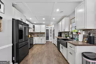 208 Michele Ct, McDonough, GA 30252 - Photo 11