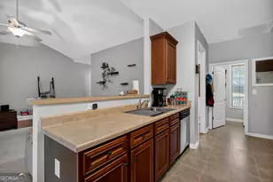 107 Amhurst Dr, West Point, GA 31833 - Photo 11