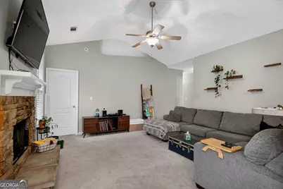 107 Amhurst Drive, West Point, GA 31833 - Photo 7