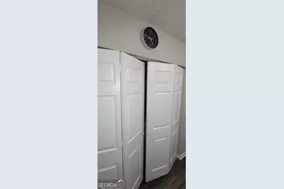 8975 Ashwood Drive, Riverdale, GA 30274 - Photo 17