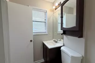 102 Kimberly Way, Marietta, GA 30064 - Photo 11