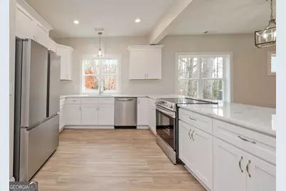 990 Rue Fleur De Lis, Lavonia, GA 30553 - Photo 7