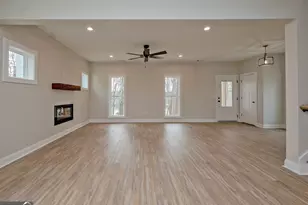 990 Rue Fleur De Lis, Lavonia, GA 30553 - Photo 9