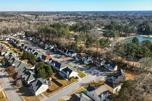 8567 Regent St, Jonesboro, GA 30238 - Photo 9