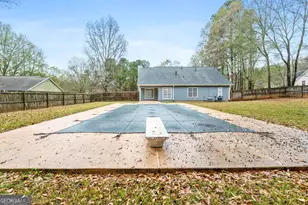 130 Coach Dr, Griffin, GA 30224 - Photo 3