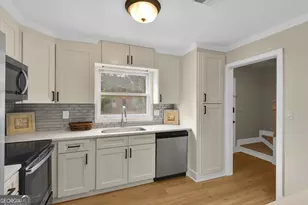 1457 SE Bentley Ln SE, Marietta, GA 30067 - Photo 9