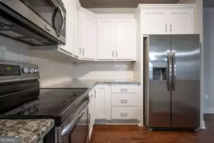 1054 Market St, Watkinsville, GA 30677 - Photo 11