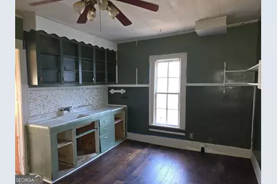 352 Johnson Street, Tallapoosa, GA 30176 - Photo 9