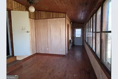 352 Johnson Street, Tallapoosa, GA 30176 - Photo 5