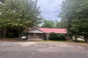 52 Brenda Rd, Twin City, GA 30471 - Photo 1