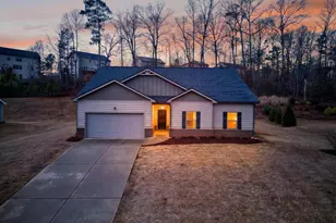 35 Blossom Wood Dr, Senoia, GA 30276 - Photo 1