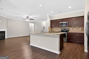 35 Blossom Wood Dr, Senoia, GA 30276 - Photo 5