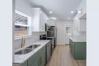 2725 Blount Street, East Point, GA 30344 - Photo 5