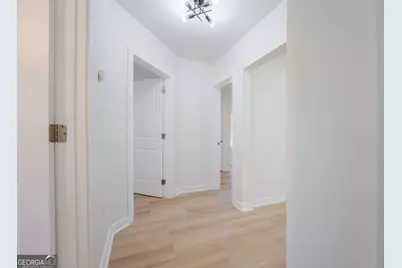 2725 Blount Street, East Point, GA 30344 - Photo 17