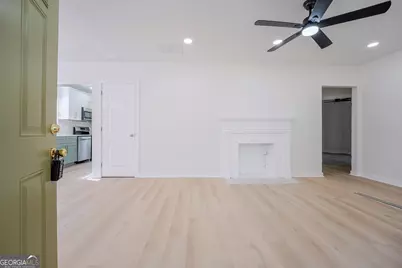 2725 Blount Street, East Point, GA 30344 - Photo 3