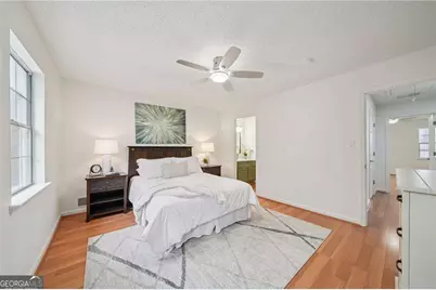 1750 Clairmont Road #8, Decatur, GA 30033 - Photo 17