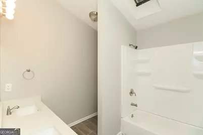 8070 Linda Court, Jonesboro, GA 30238 - Photo 11